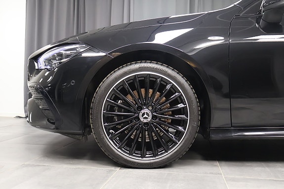 Mercedes-Benz CLA250 e 5 of 23