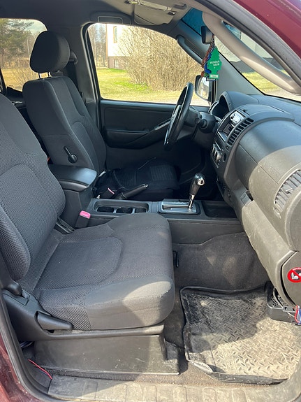 Nissan Navara 6 of 7