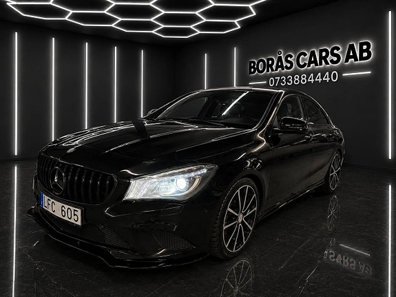 Mercedes-Benz CLA250 3 of 15