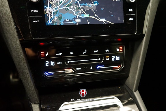 Volkswagen Arteon 23 of 26