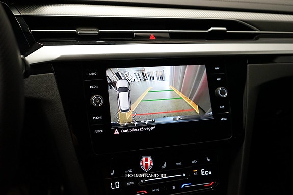 Volkswagen Arteon 17 of 26