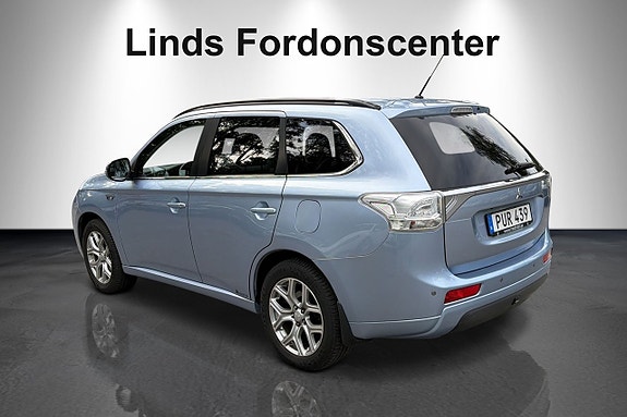 Mitsubishi Outlander 6 of 8