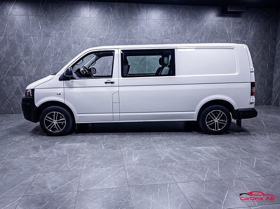 Volkswagen Transporter 4 of 5