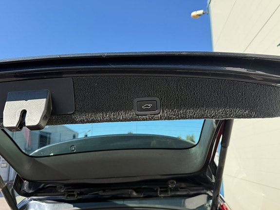 Volvo XC60 17 of 18