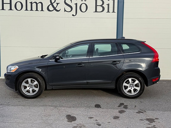 Volvo XC60 8 of 18