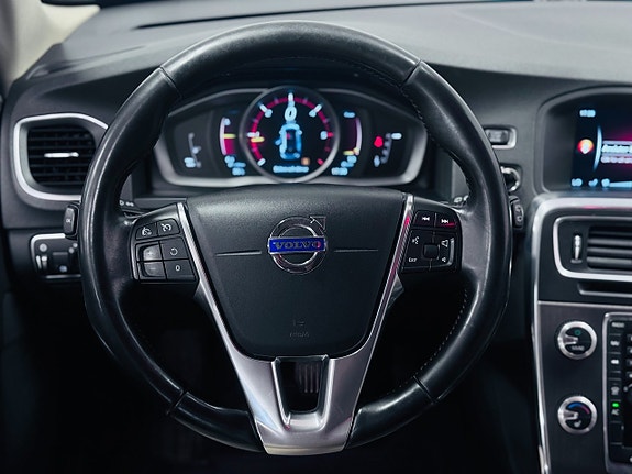 Volvo V60 17 of 20