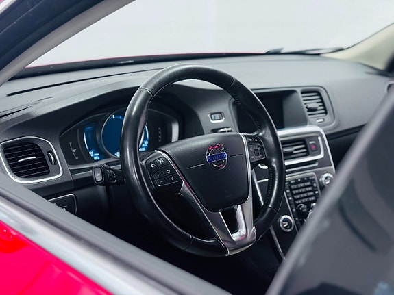 Volvo V60 9 of 20