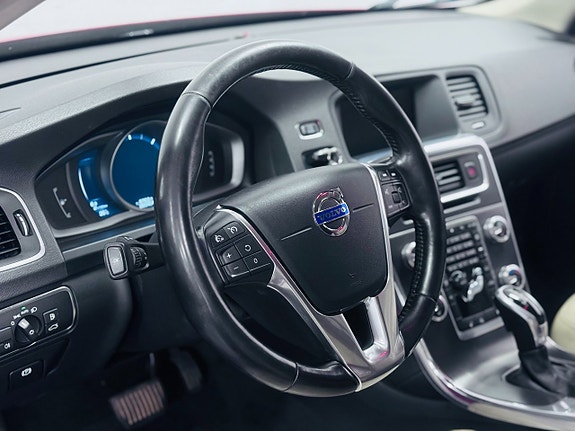 Volvo V60 10 of 20