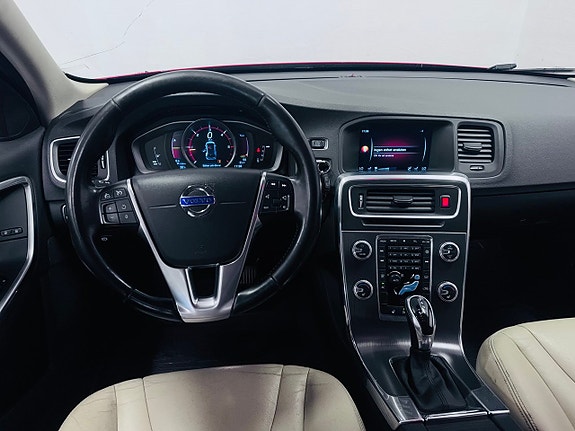 Volvo V60 18 of 20