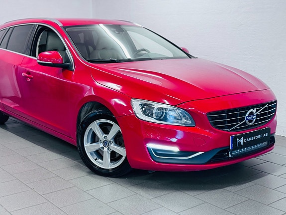 Volvo V60 2 of 20