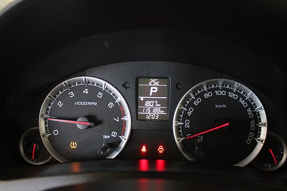 Suzuki Swift 10 of 12