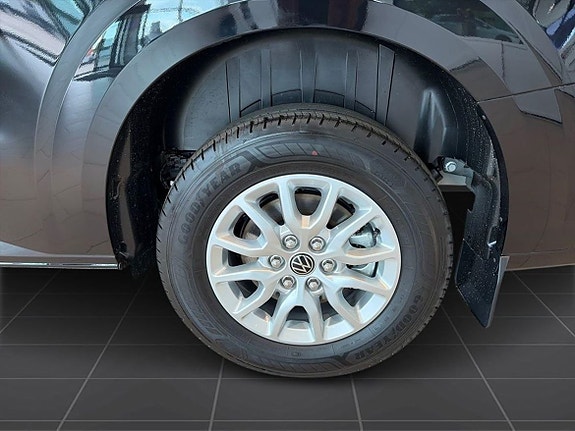Volkswagen Transporter 9 of 14