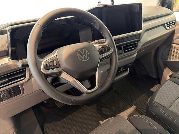 Volkswagen Transporter 10 of 14