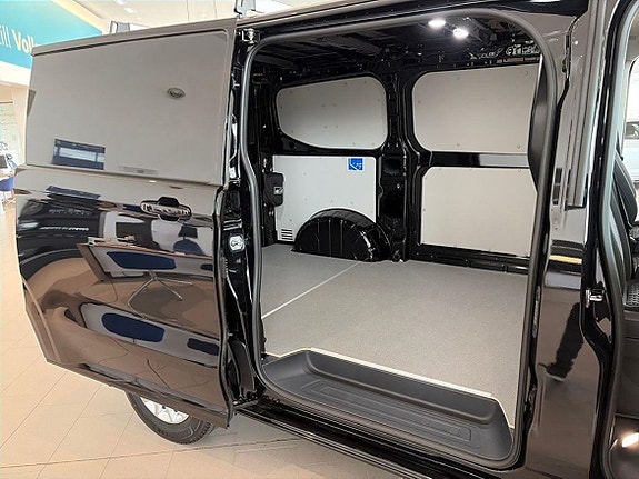 Volkswagen Transporter 13 of 14