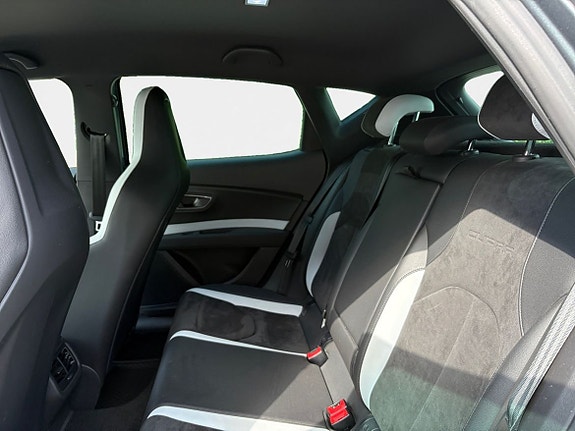 Seat Leon 13 of 13