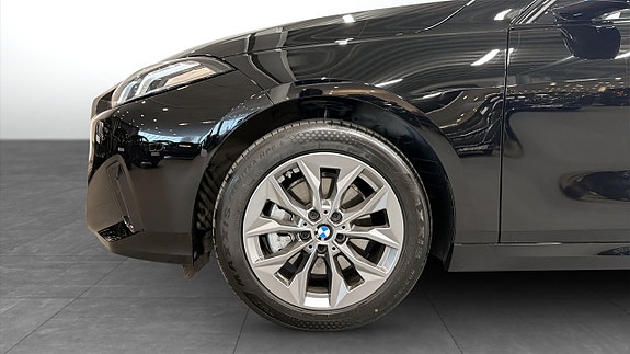 BMW 120 9 of 13