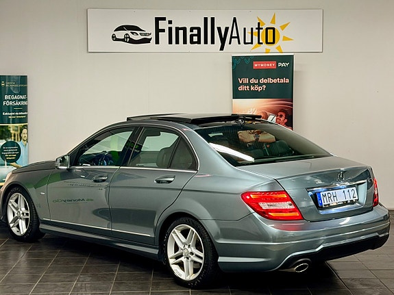 Mercedes-Benz C180 3 of 13