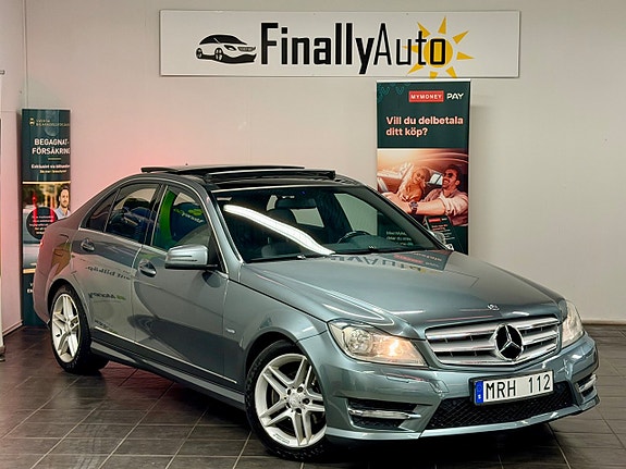 Mercedes-Benz C180 2 of 13
