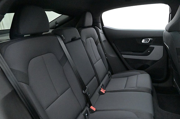 Polestar 2 21 of 27
