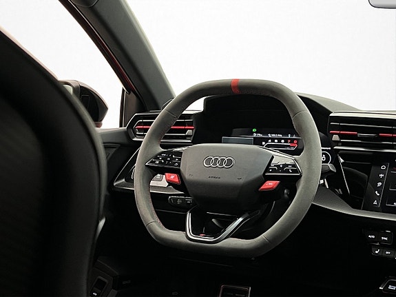 Audi RS3 14 of 30