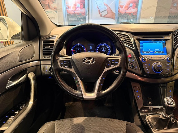 Hyundai i40 11 of 29