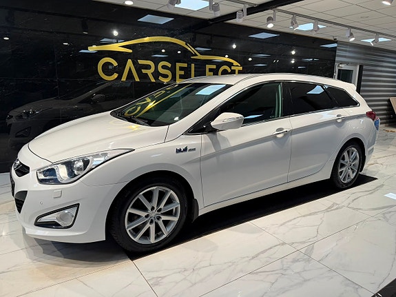 Hyundai i40 2 of 29