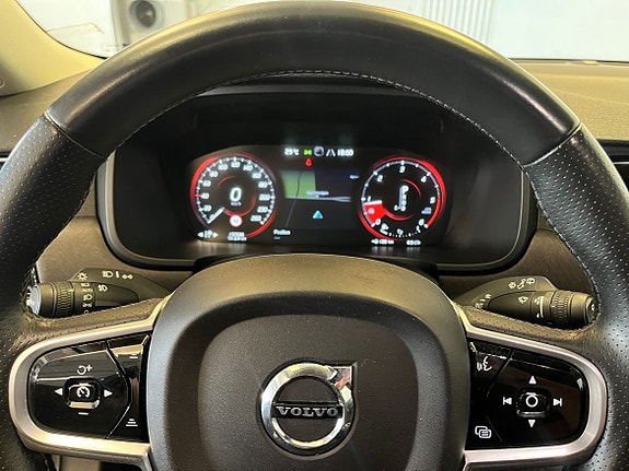 Volvo V90 Cross Country 10 of 14