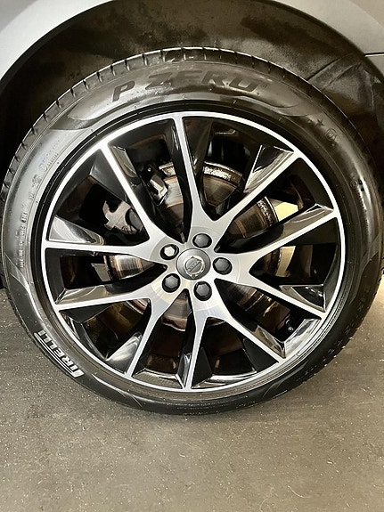 Volvo V90 Cross Country 13 of 14