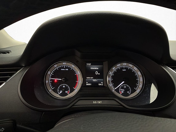 Skoda Octavia 17 of 30
