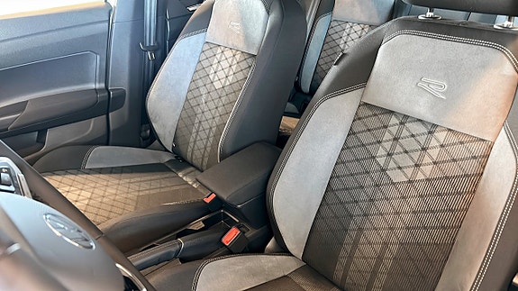 Volkswagen Taigo 8 of 12