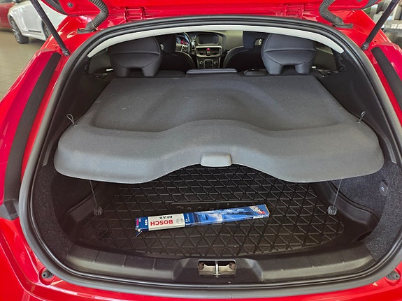 Volvo V40 7 of 20
