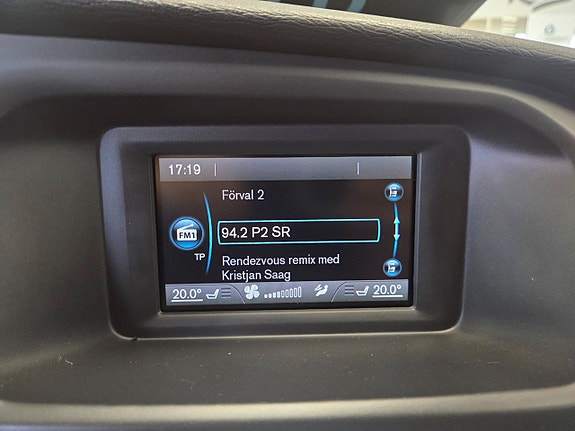Volvo V40 18 of 20