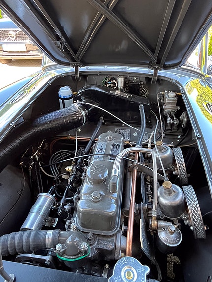 MG A 8 of 9