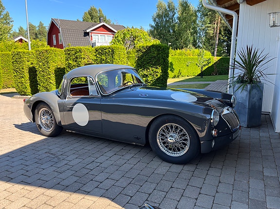 MG A 4 of 9