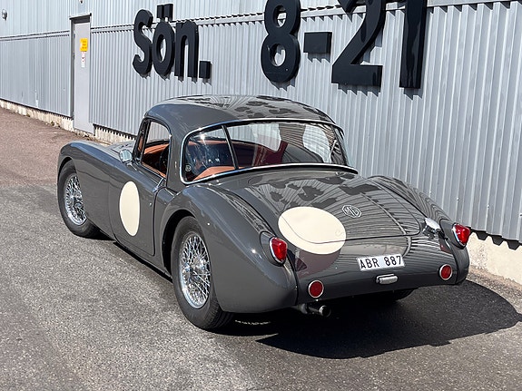MG A 3 of 9