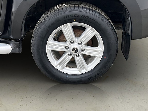 Isuzu D-max 30 of 30