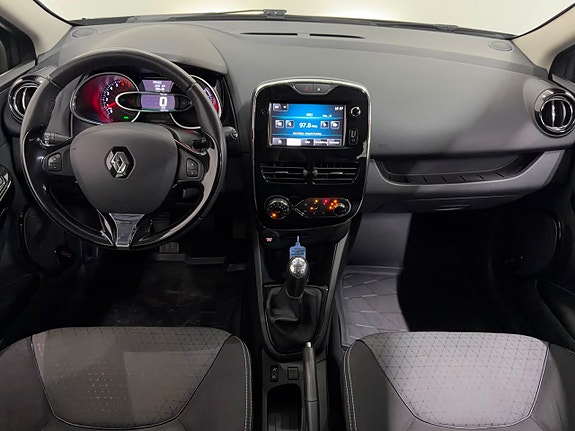 Renault Clio 14 of 28