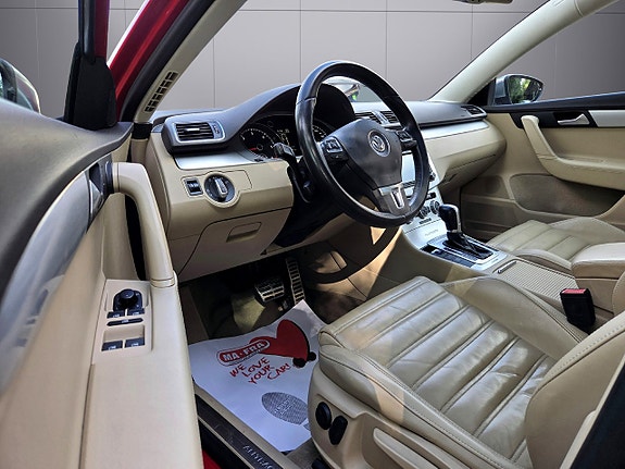 Volkswagen Passat Alltrack 11 of 22