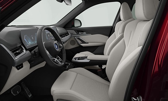 BMW X1 3 of 3