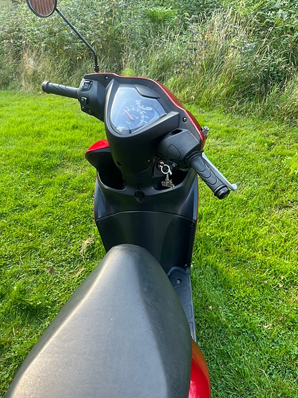 Honda Vision 6 of 8