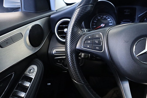 Mercedes-Benz C220 9 of 14