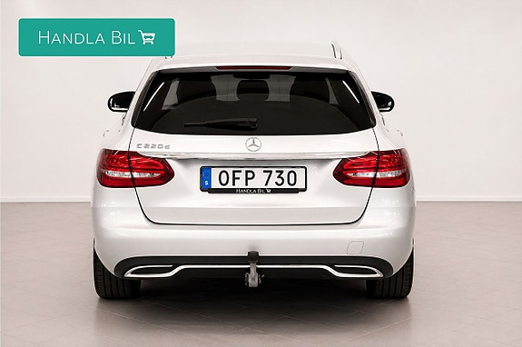 Mercedes-Benz C220 5 of 14