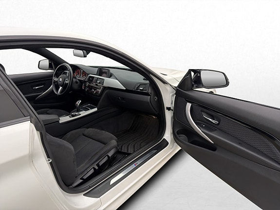 BMW 430i 24 of 30
