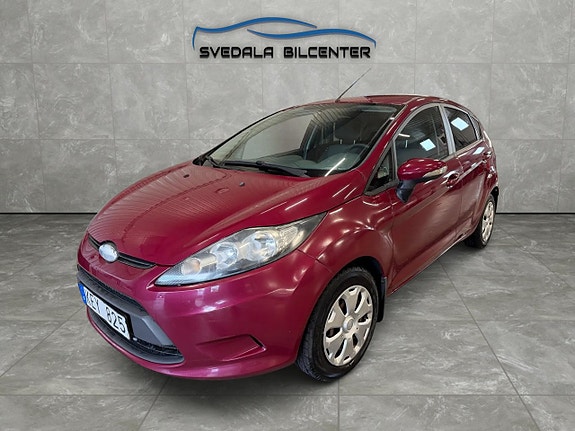 Ford Fiesta 2 of 10