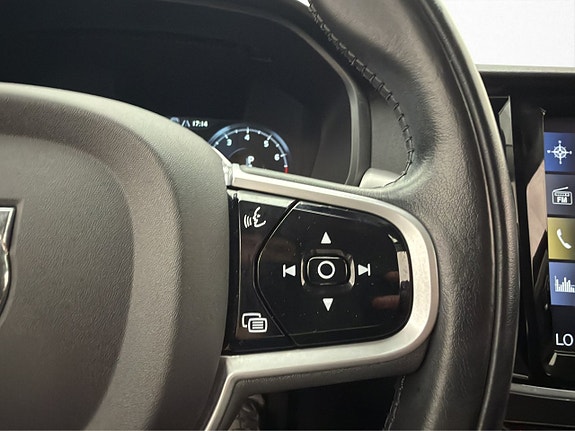 Volvo V90 16 of 29