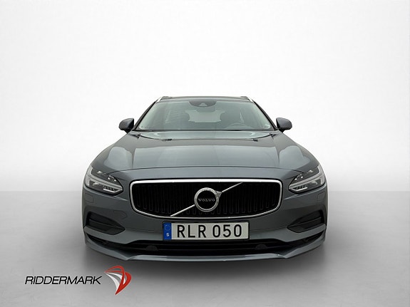 Volvo V90 2 of 29