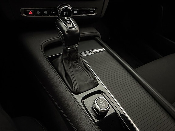 Volvo V90 25 of 29