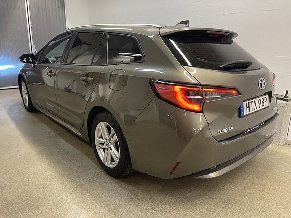 Toyota Corolla 3 of 25