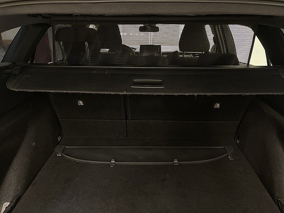 Toyota Corolla 6 of 25