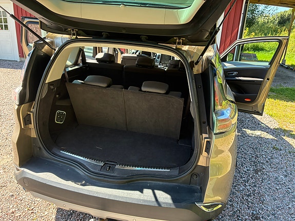 Renault Espace 4 of 8